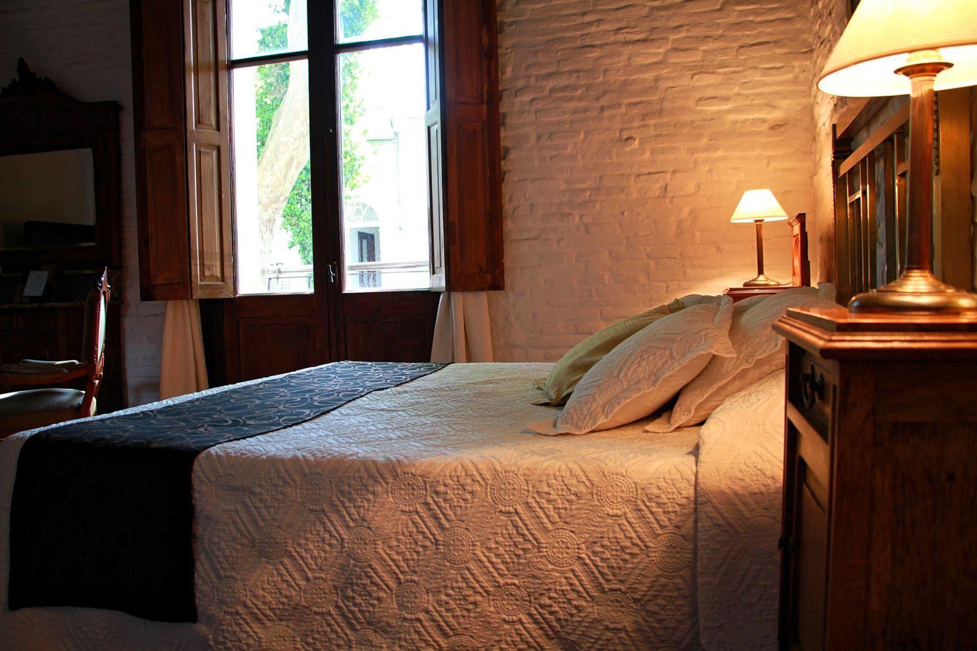 Posada Manuel Lobo Colonia del Sacramento Ngoại thất bức ảnh