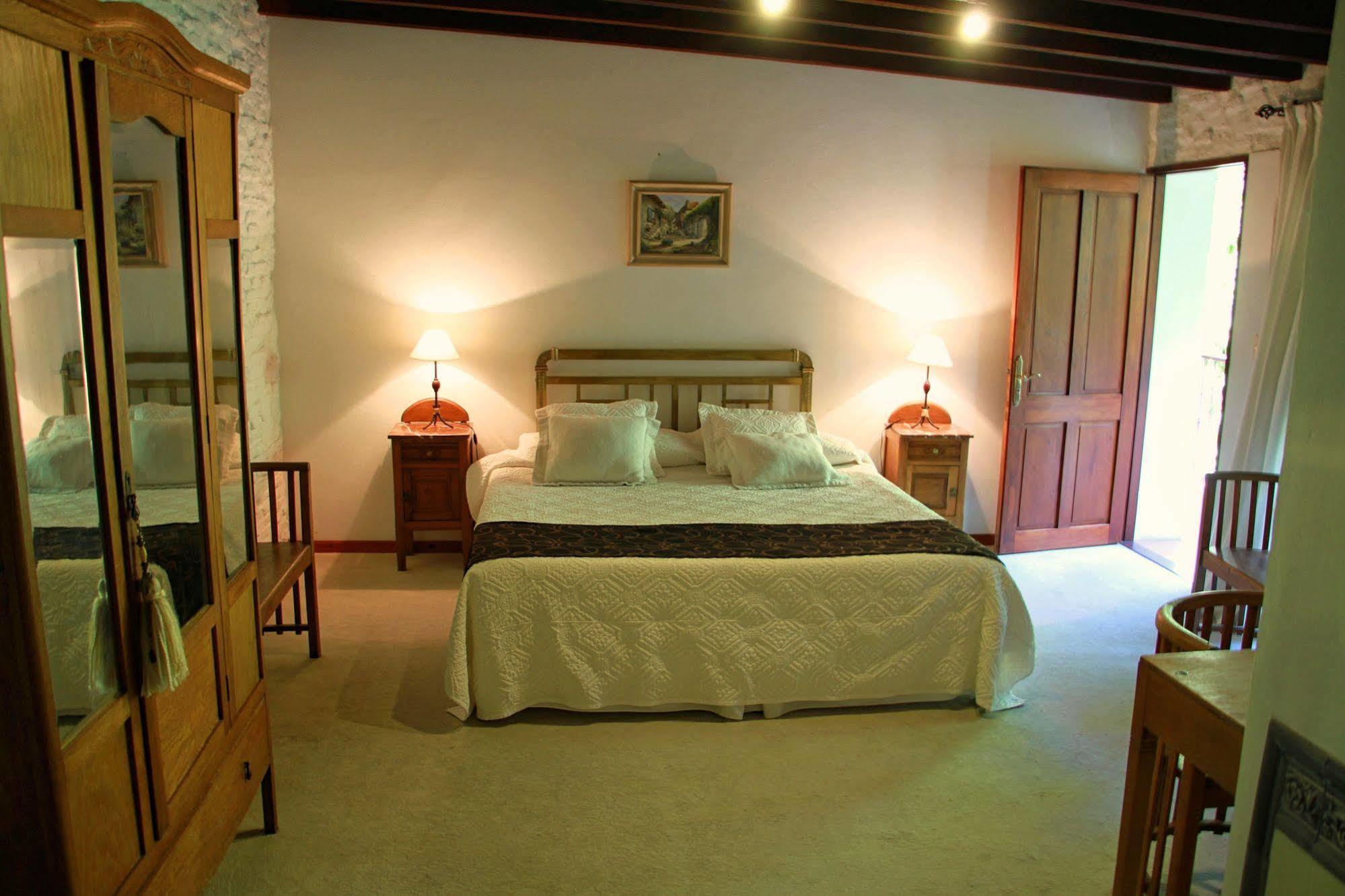 Posada Manuel Lobo Colonia del Sacramento Ngoại thất bức ảnh