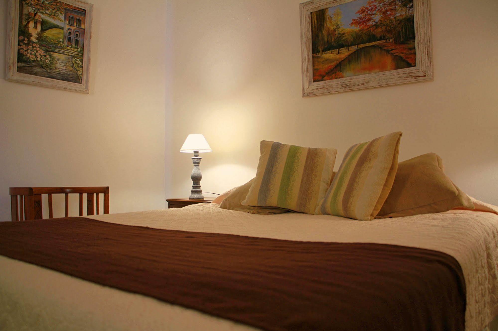 Posada Manuel Lobo Colonia del Sacramento Ngoại thất bức ảnh